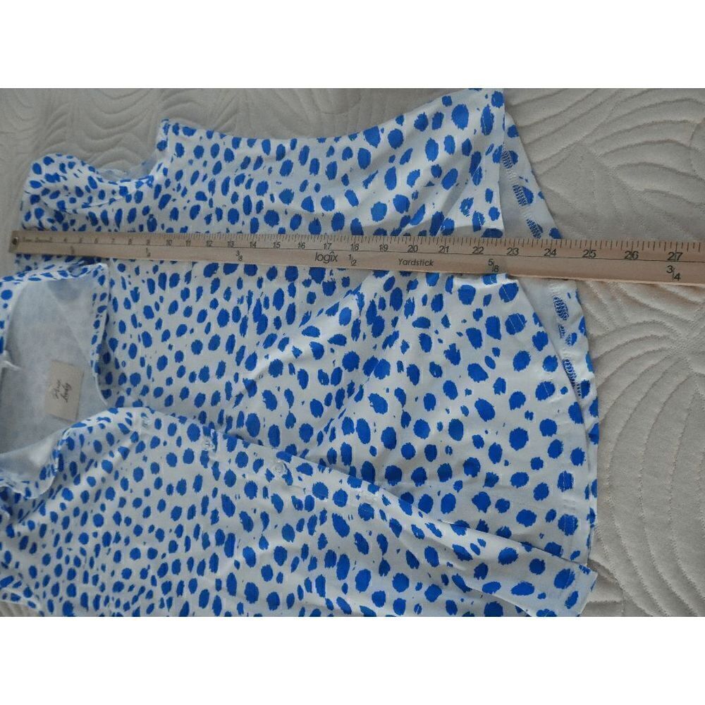 PixieLady White & Blue Abstract Cap-Sleeve Button-Up - Picture 8 of 9